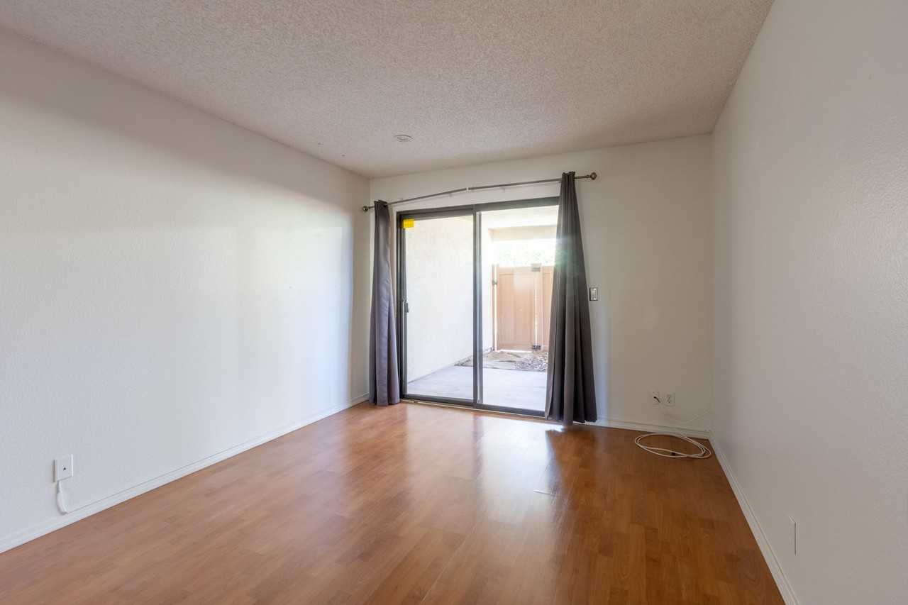 6782 Shakespeare Way - Photo 6 of 12