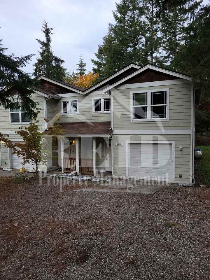 10309 Frontier Pl Nw - Photo 2 of 24