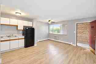499 W Progress Ave - Photo 1 of 1