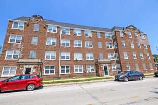 102-108 Memorial Dr - Photo 1 of 1