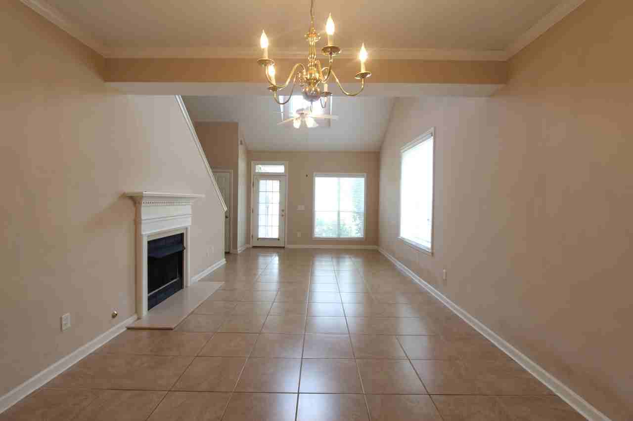 1561 Savannah Park - Photo 4 of 16