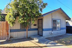featured image of 3116 E Pine Ave