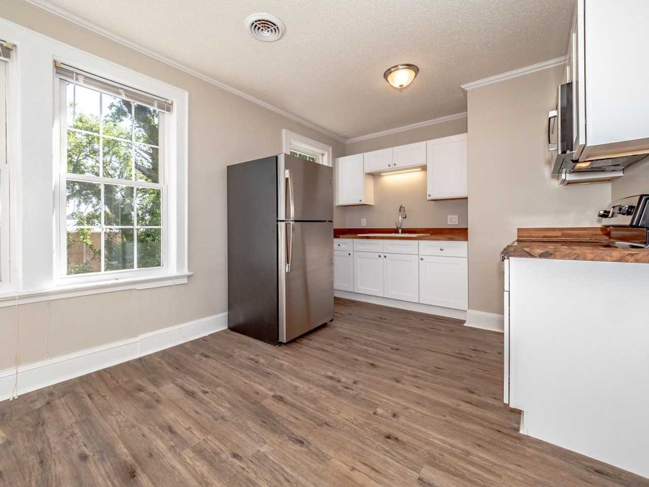 10 Peach St - Photo 6 of 17