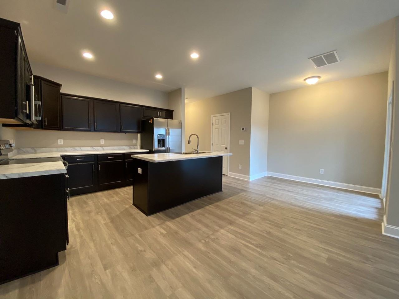 505 Stone Crab Ln - Photo 6 of 19