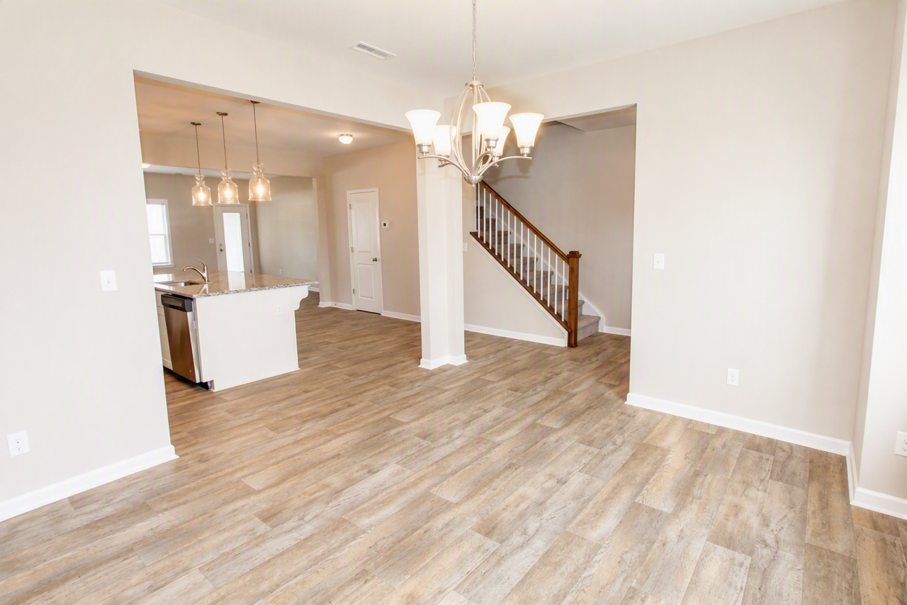 15207 Meacham Farm Dr - Photo 4 of 21