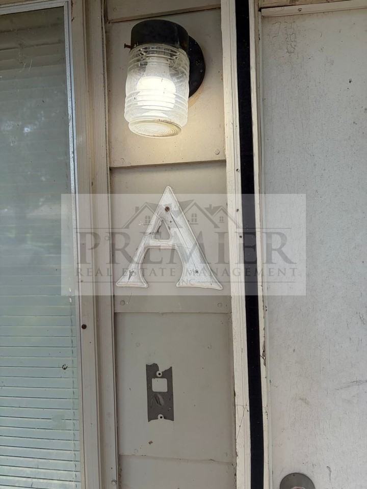 6206 E 153rd St #A - Photo 2 of 13