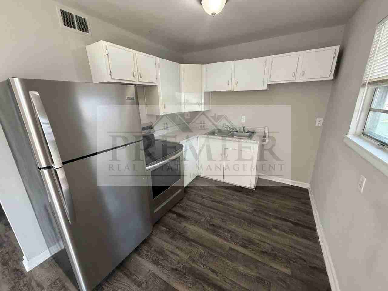 6206 E 153rd St #A - Photo 5 of 13