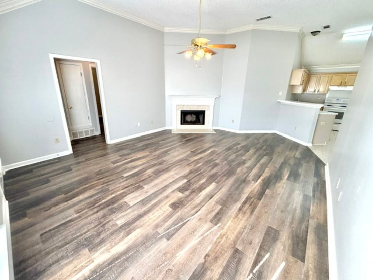 4839 Callaway Hills Dr - Photo 2 of 9