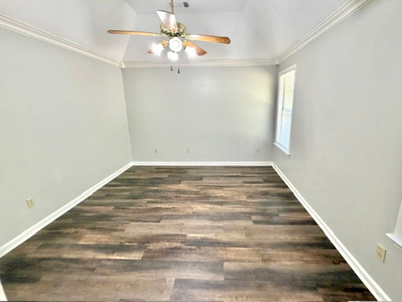 4839 Callaway Hills Dr - Photo 5 of 9