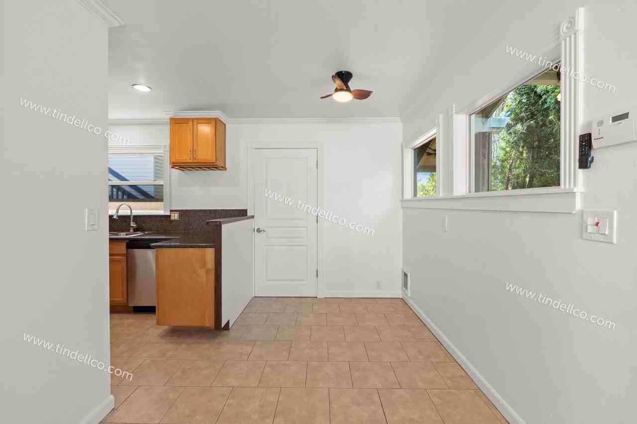 5028 Ne 25th Ave - Photo 4 of 17
