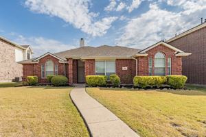 featured image of 132 Brookshore Dr