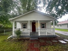 featured image of 1132 E First St