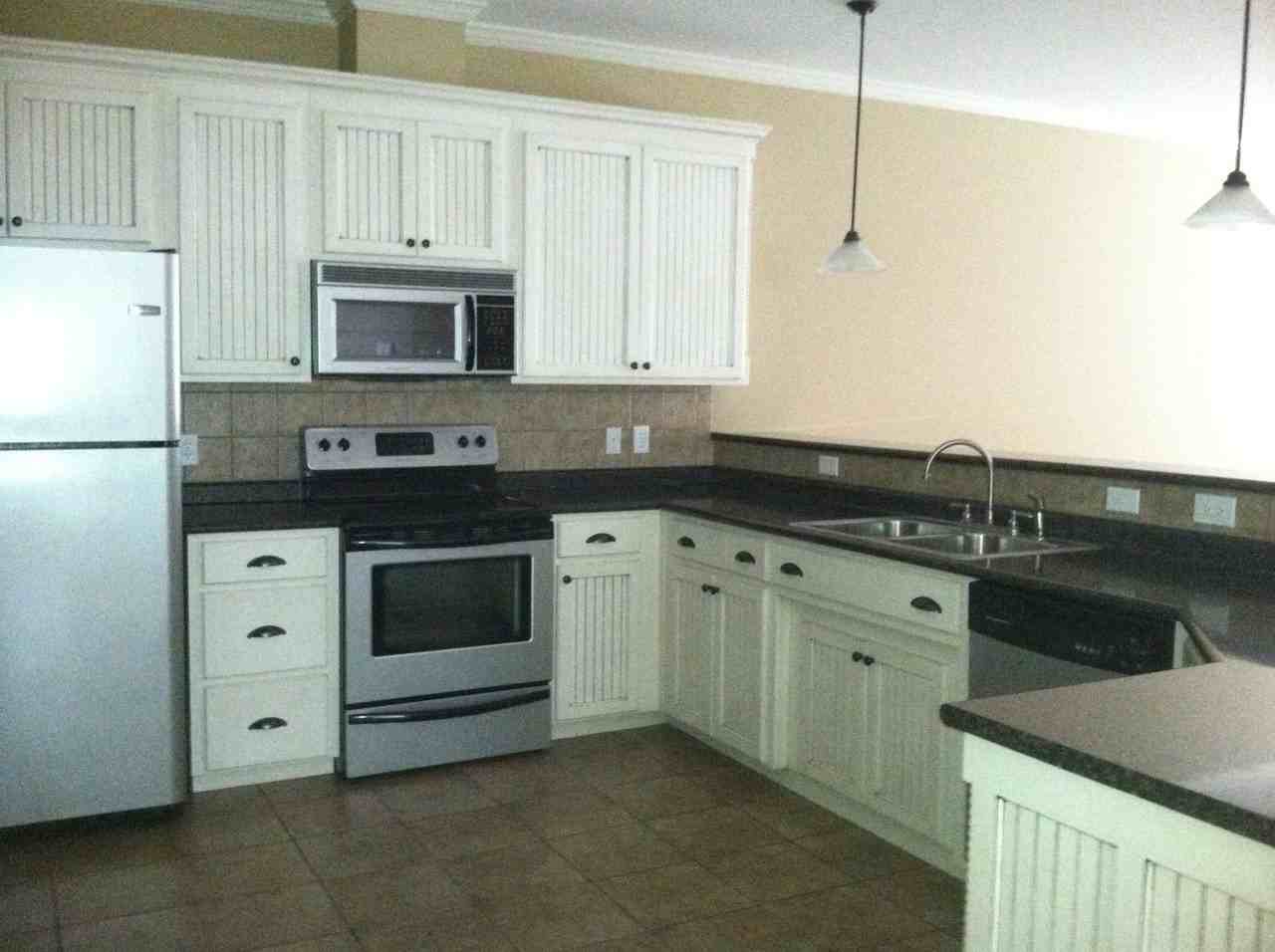 5141 Greyfield Pl S - Photo 3 of 10