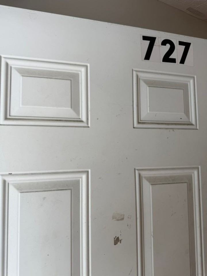 727 W Casey Dr ##U04 - Photo 2 of 10