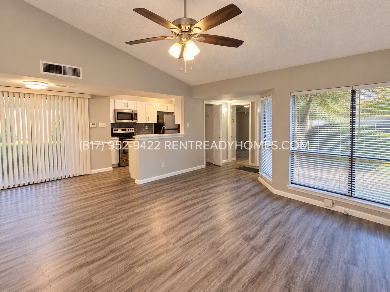 450 Dollins St - Photo 3 of 9