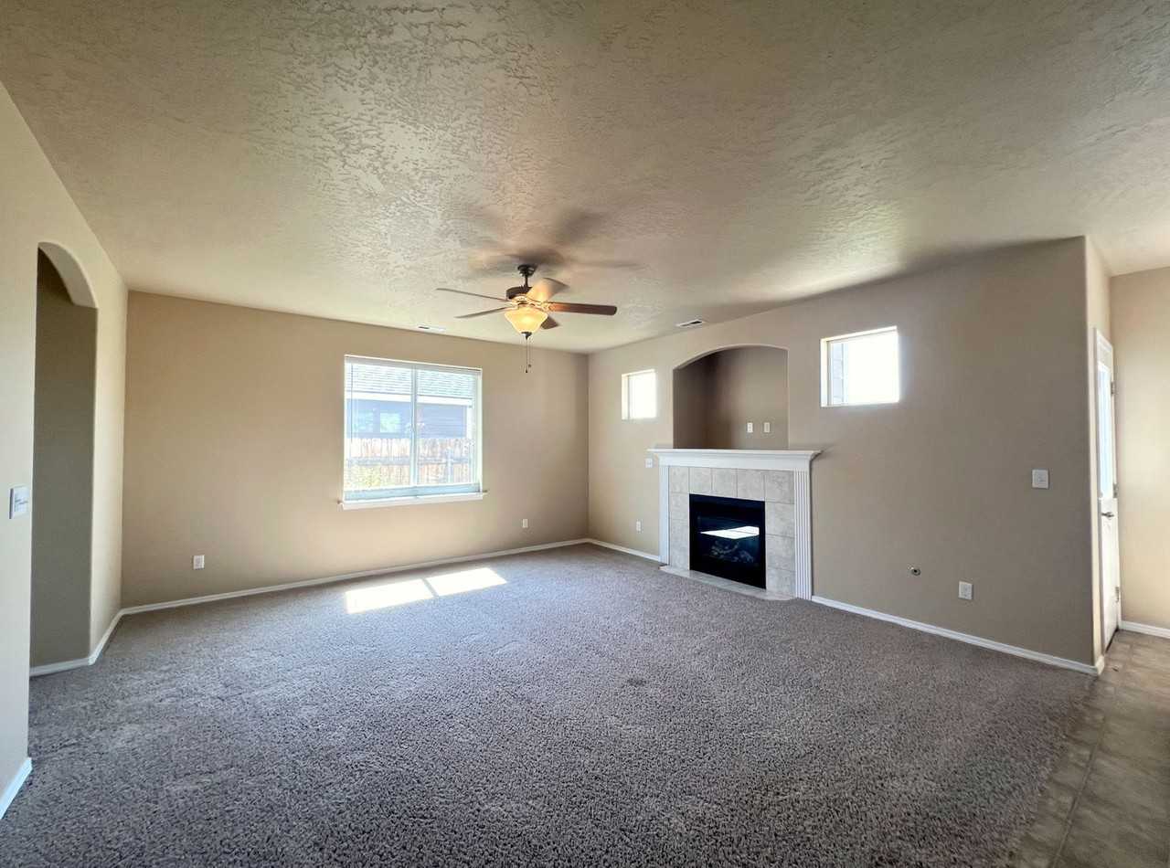 8011 W 6th Ave - Photo 2 of 41