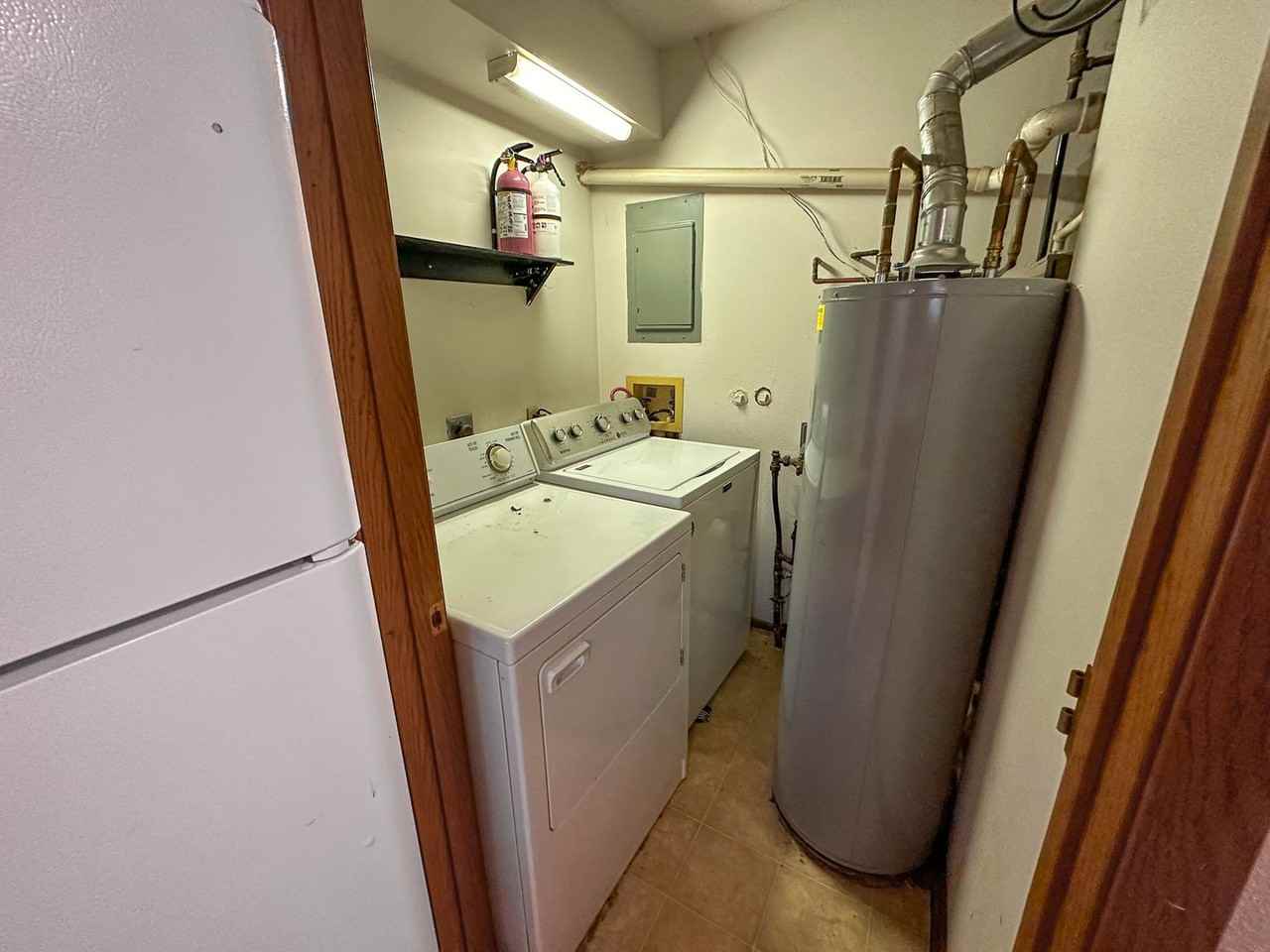 309 S Franklin Ave - Photo 5 of 12