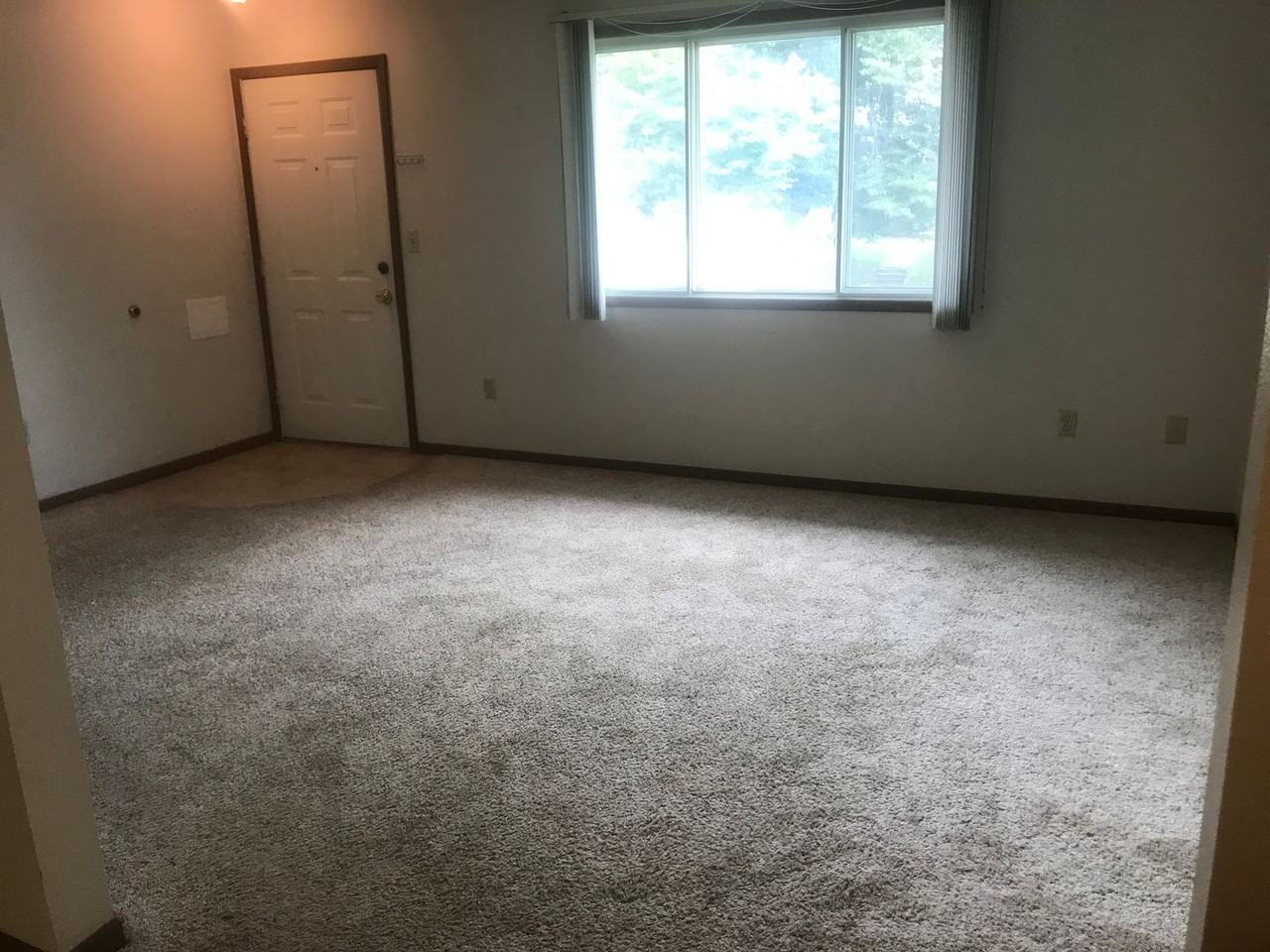 3108 West St - Photo 4 of 10
