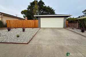 featured image of 2490 Fleetwood Dr