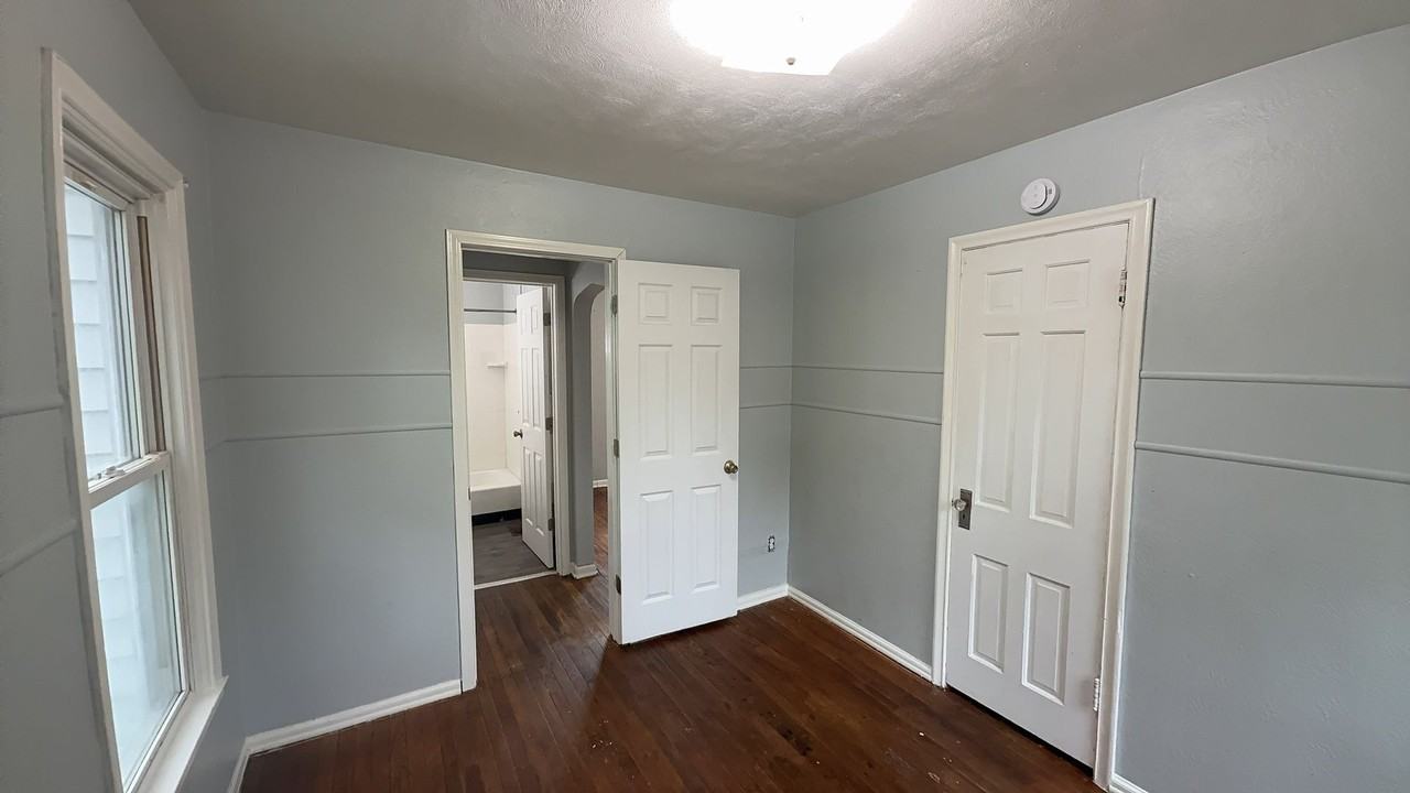 2723 Eldora Dr - Photo 7 of 18