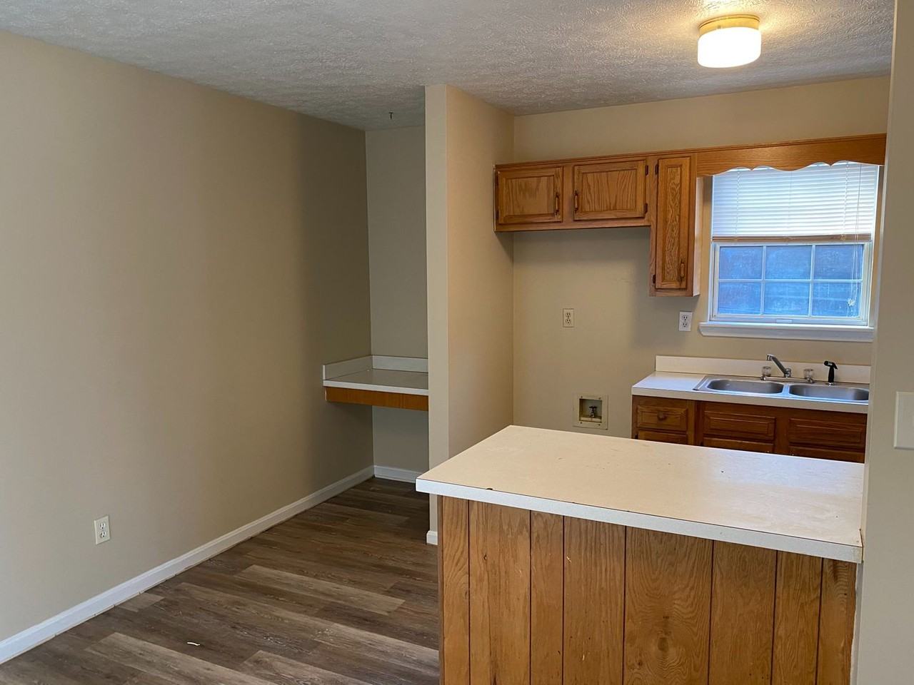 6616 Burlwood Dr - Photo 3 of 13