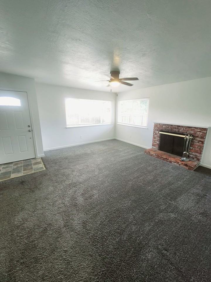1357 Gary Way - Photo 2 of 15