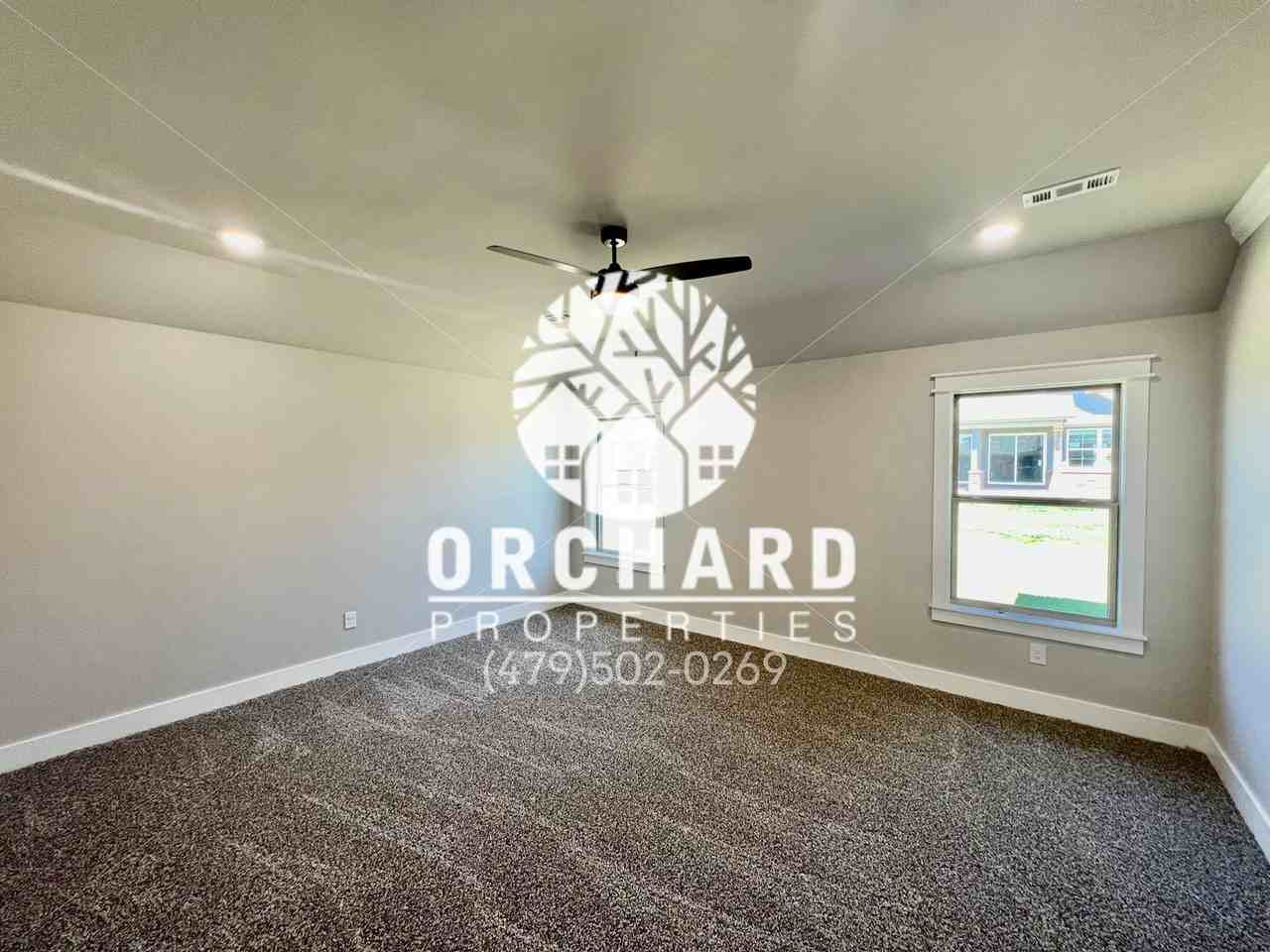 11 E Loveland Loop - Photo 7 of 18