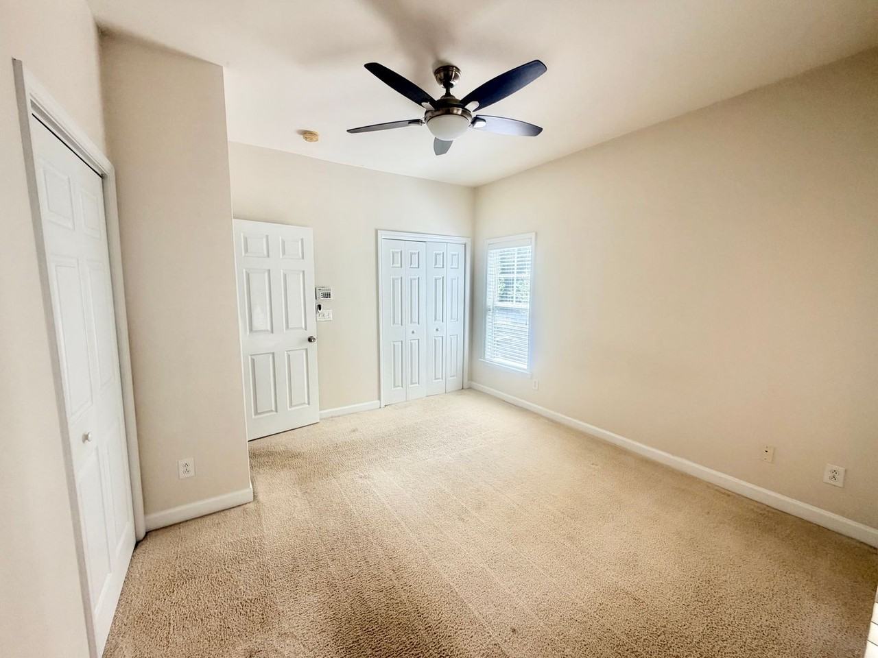 1539 Pecan Ave - Photo 6 of 19