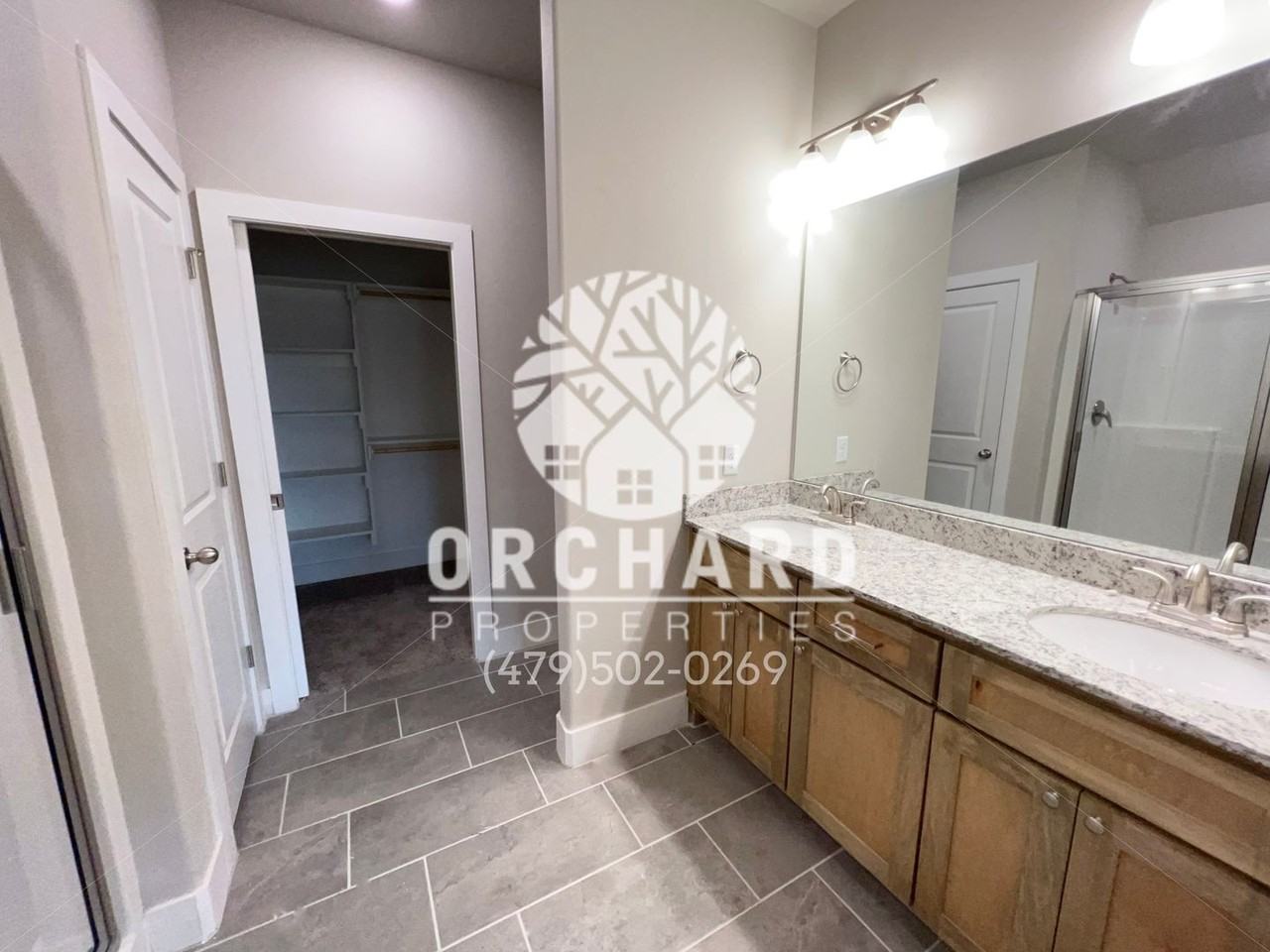 765 Woodplains Ave - Photo 7 of 14