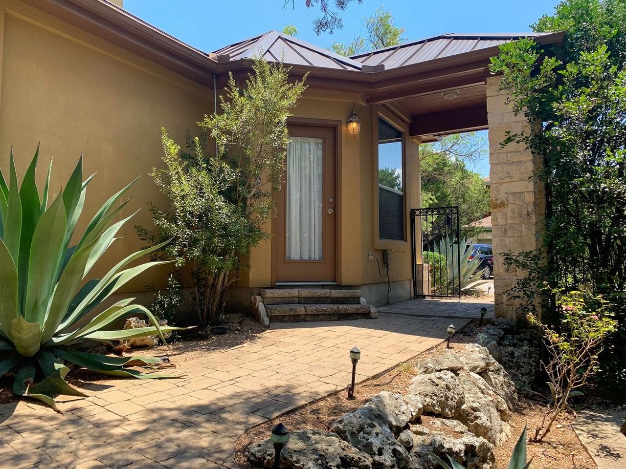 8629 Toro Creek Cv #B - Photo 2 of 34