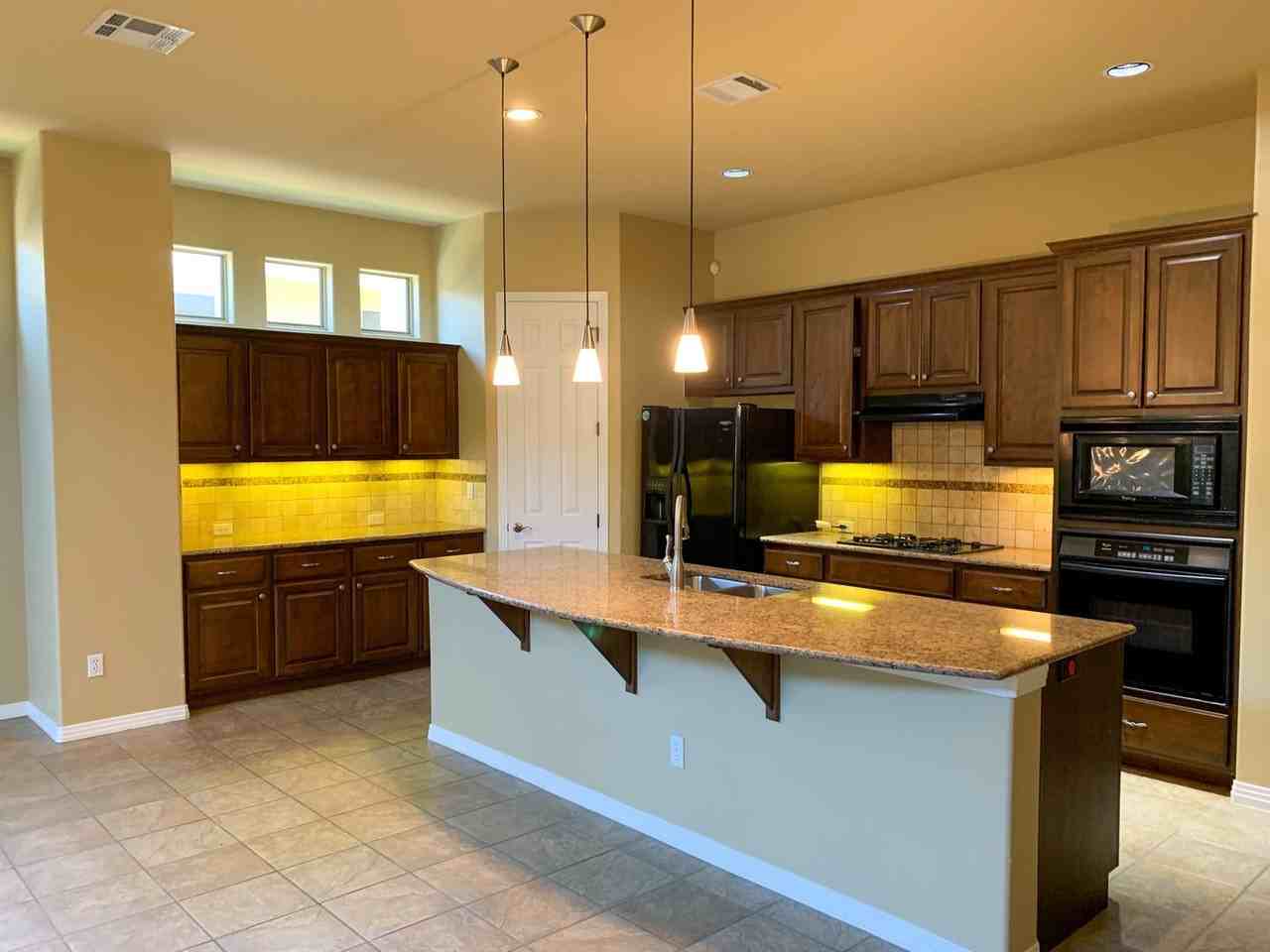 8629 Toro Creek Cv #B - Photo 6 of 34
