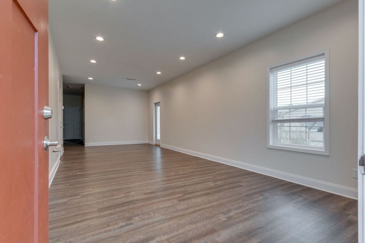 1694 Mccleary Bend Rd - Photo 5 of 11