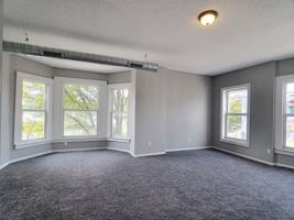 featured image of 702 18th Ave