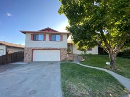 featured image of 2565 Everett Dr