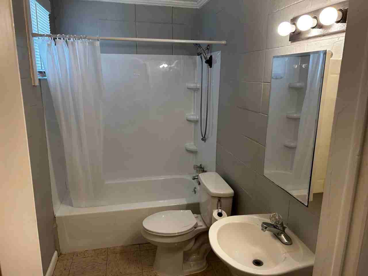111 Morton St - Photo 2 of 6