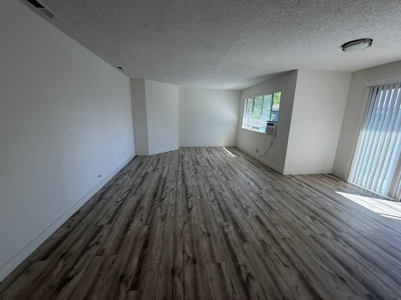 3075 Berrum Pl - Photo 3 of 16