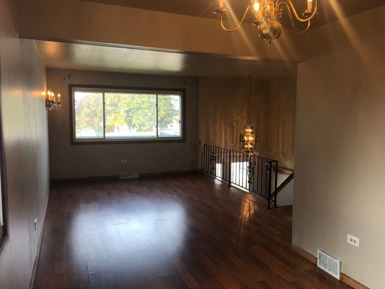 5041 Forster Ave - Photo 2 of 15