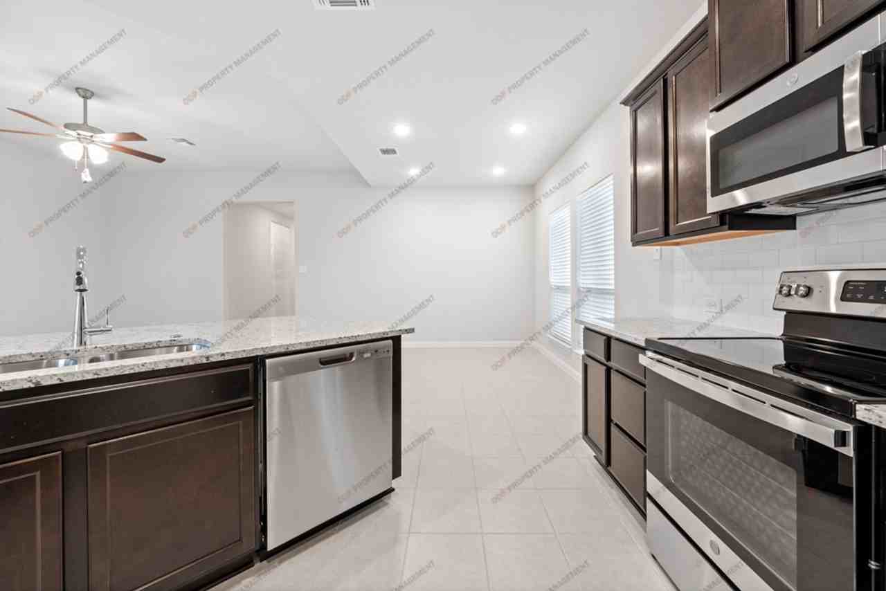 2218 Wasabi Rd - Photo 2 of 22