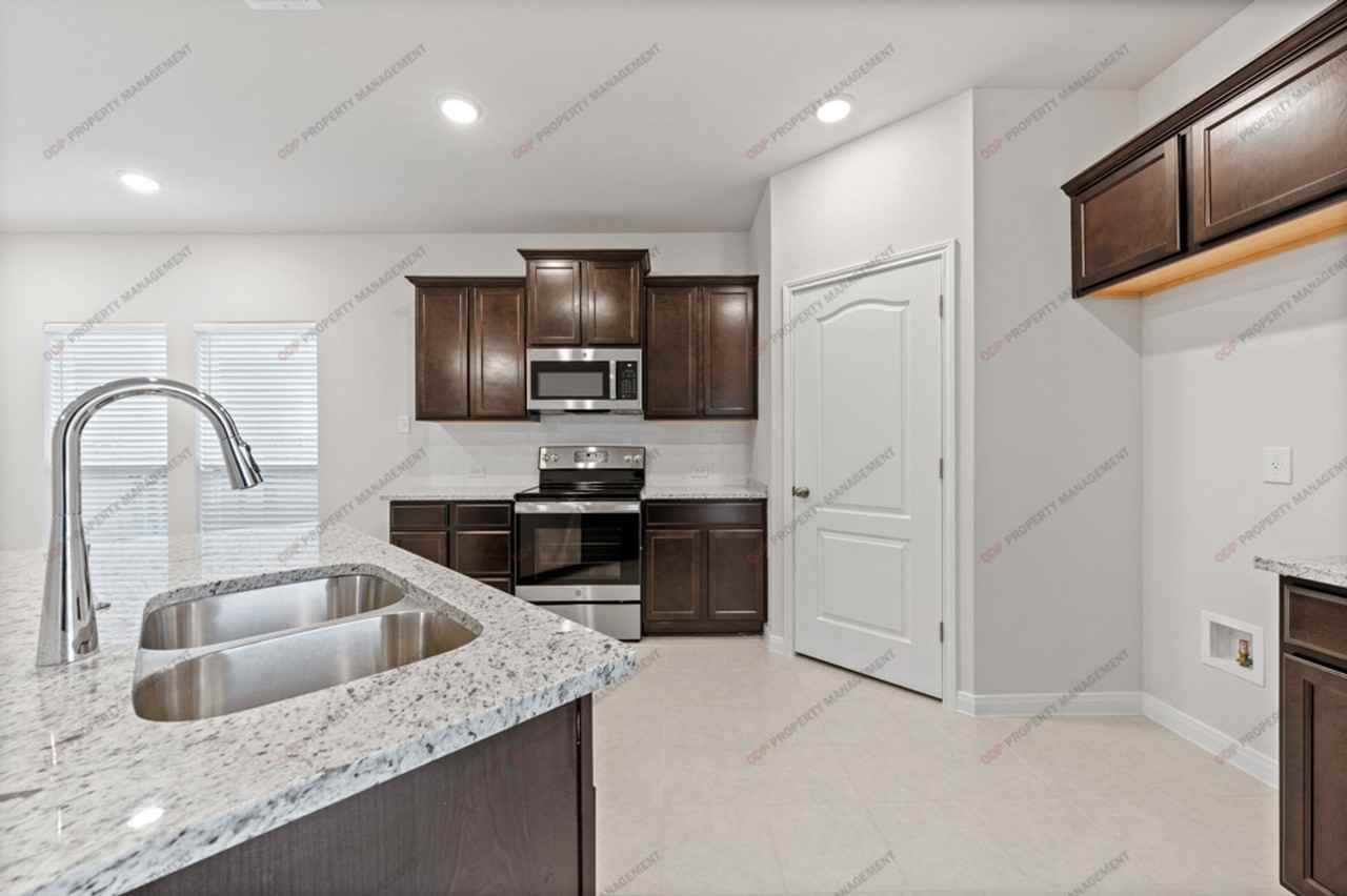 2218 Wasabi Rd - Photo 4 of 22