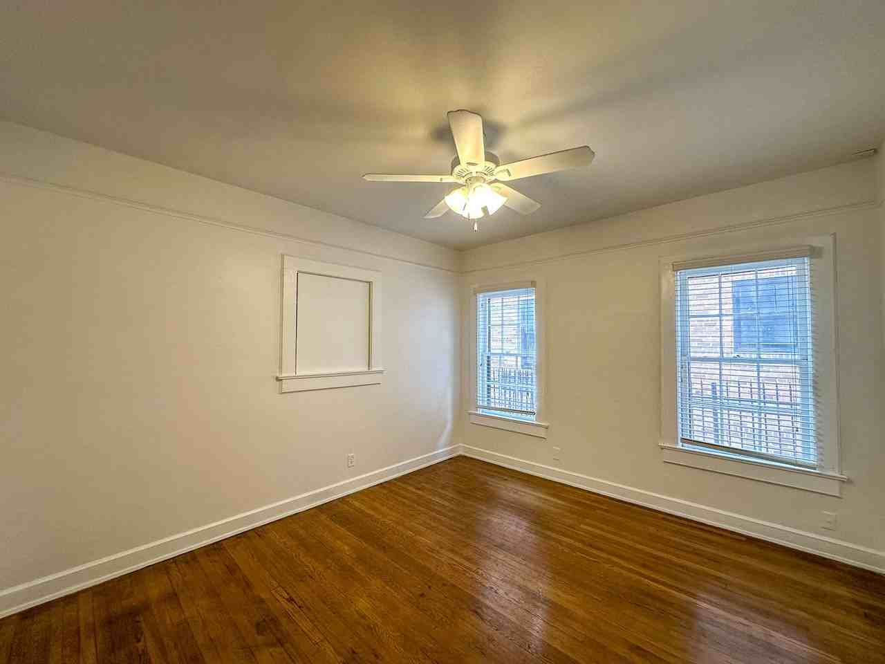 1016 Sw 1st Ave - Photo 6 of 31