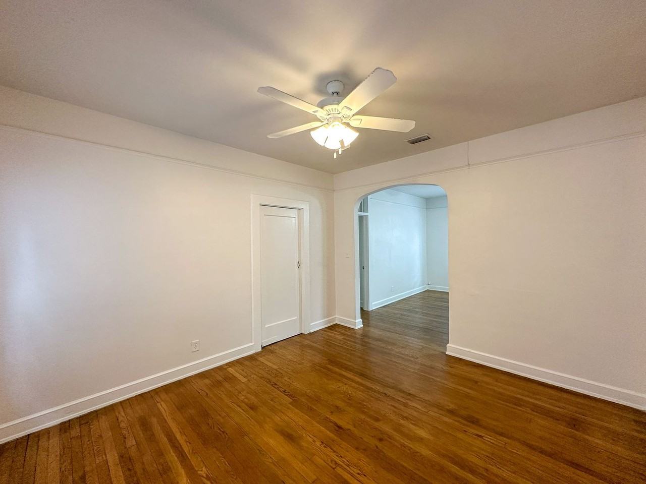 1016 Sw 1st Ave - Photo 7 of 31