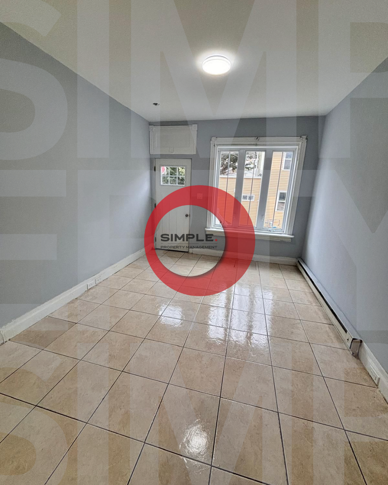 113 W Elm St - Photo 7 of 18