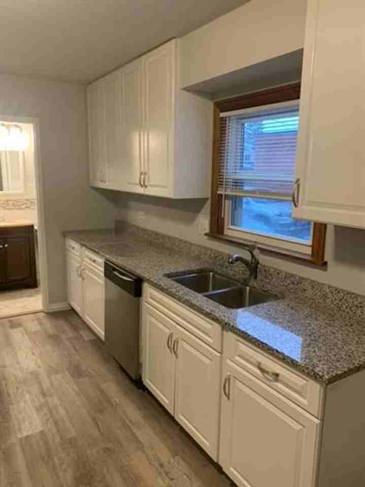 417 S William St - Photo 2 of 12