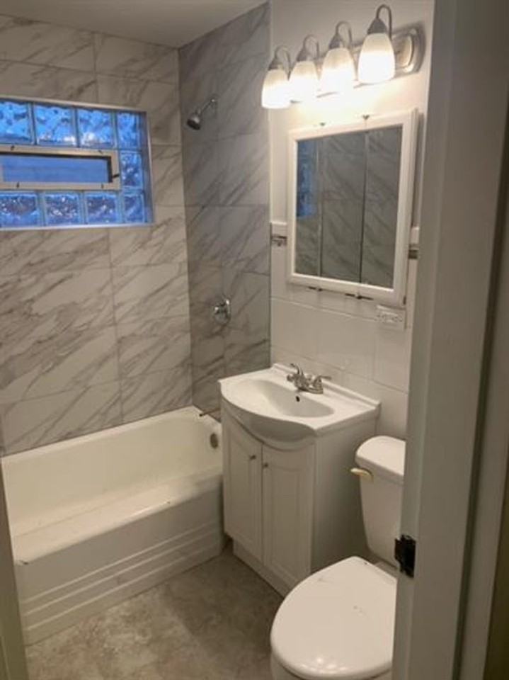 417 S William St - Photo 4 of 12