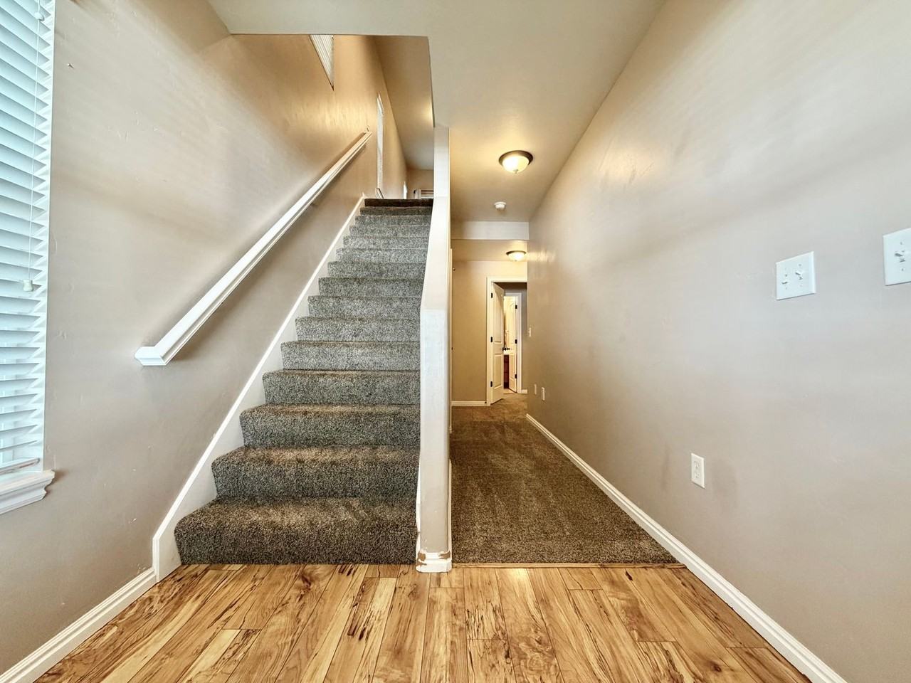 14791 S Chandlerpoint Way - Photo 3 of 23