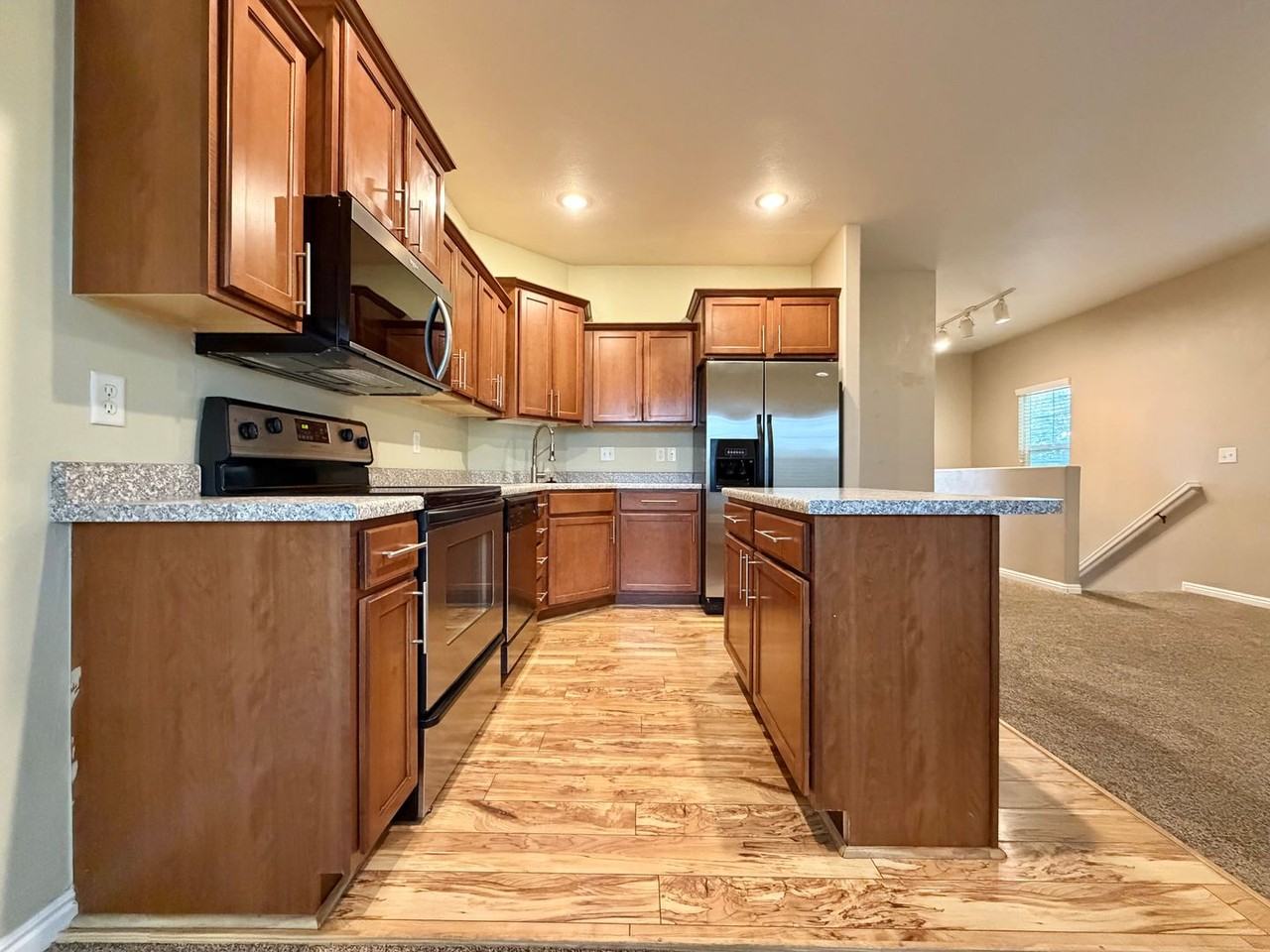 14791 S Chandlerpoint Way - Photo 6 of 23