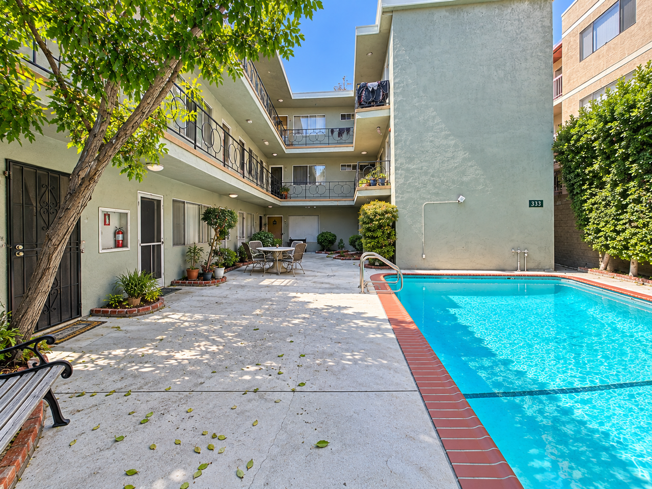 333 Jackson St - Photo 7 of 9