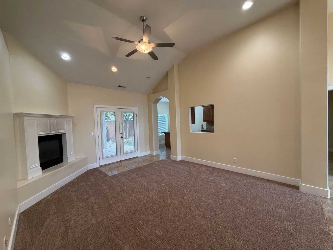 135 W Orchard Ln - Photo 3 of 36
