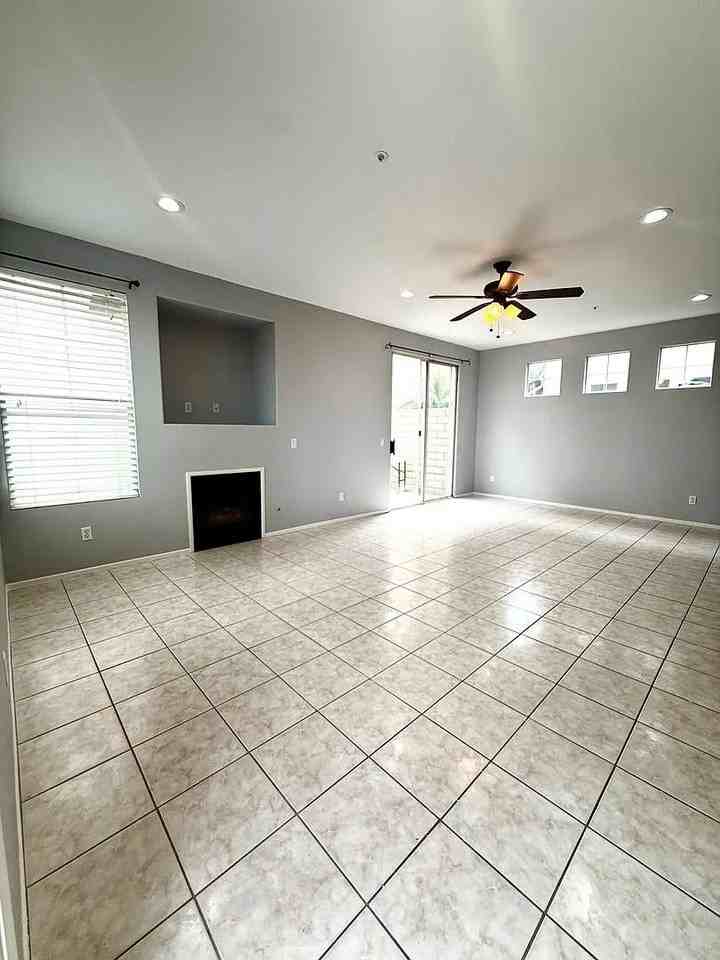 301 Navarette Pl - Photo 3 of 12