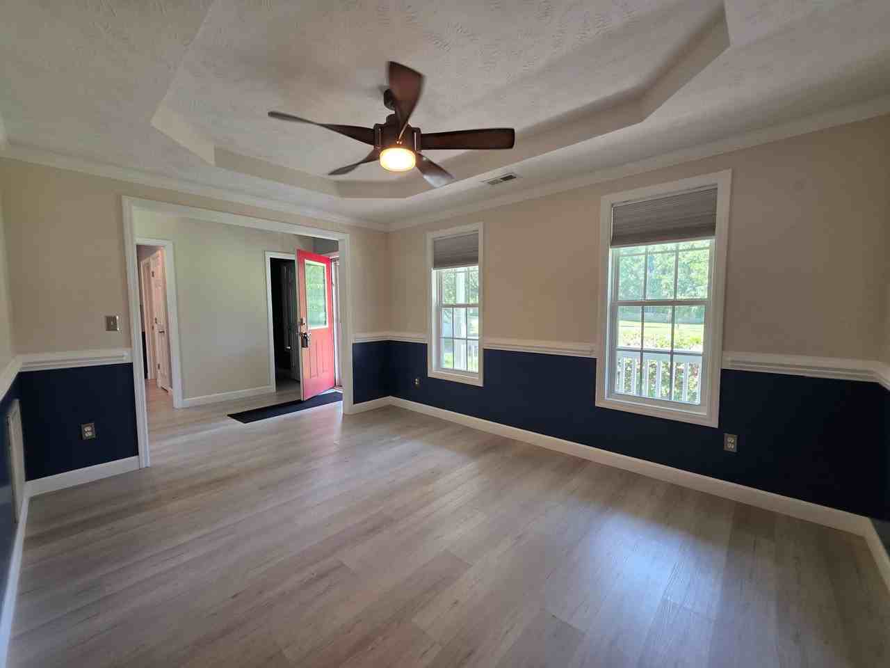 184 E Ridge Ct - Photo 4 of 26